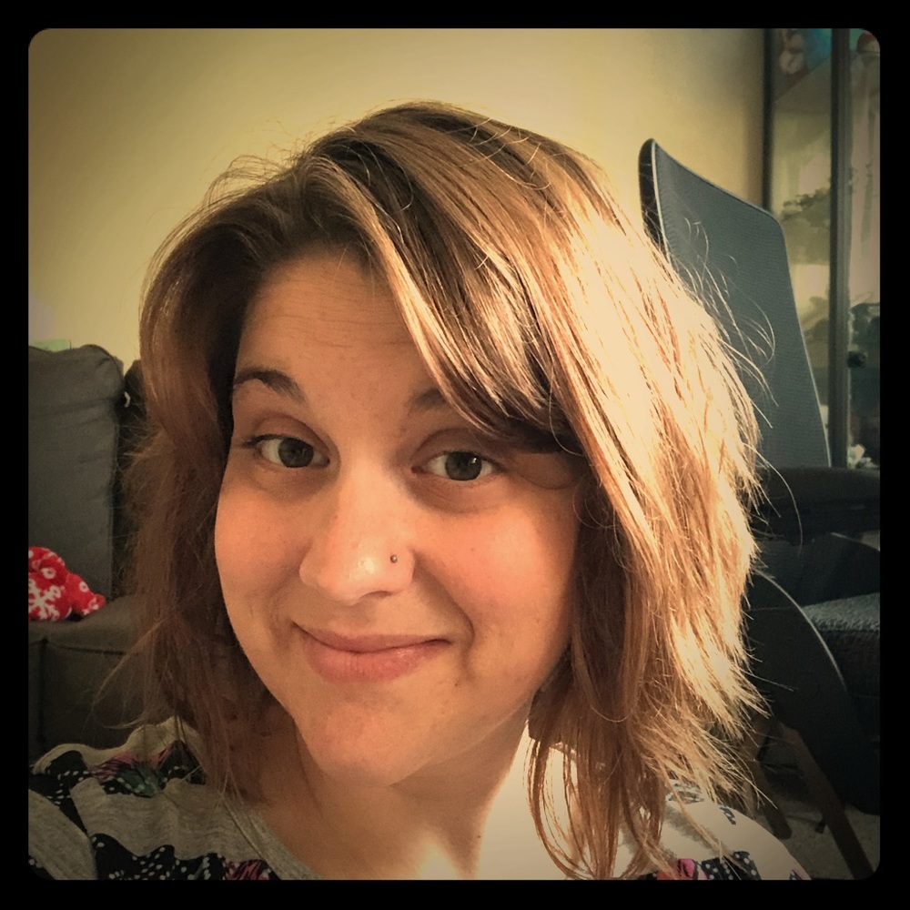 Meet your Posher, Julie